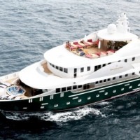 One-and-Only-Reethi-Rah-yacht-safari-boat_4AC5AC93